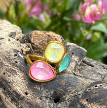 Load image into Gallery viewer, 18ct Gold Plated Faceted Glass Adjustable Ring