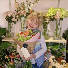 Load image into Gallery viewer, The Bloom Handtied Bouquet