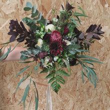 Load image into Gallery viewer, Bridal Bouquet