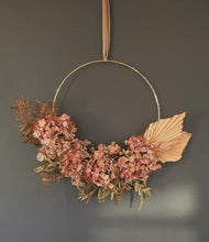Load image into Gallery viewer, Bespoke Dried Wreath