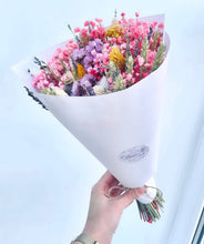 Load image into Gallery viewer, Bloom Everlasting Blush Bouquet
